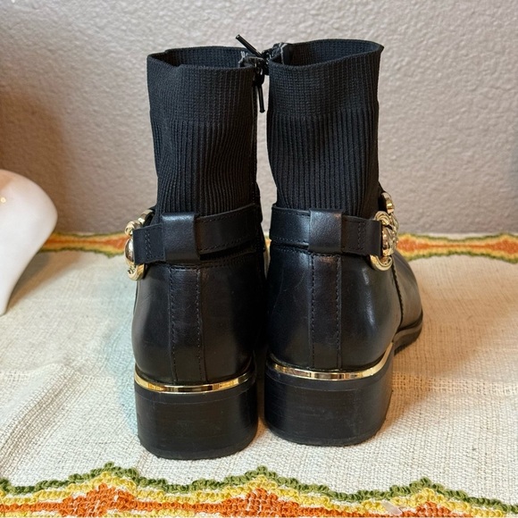 ALDO Women's Franina Chelsea Boot
Black leather gold accent - Picture 4 of 10